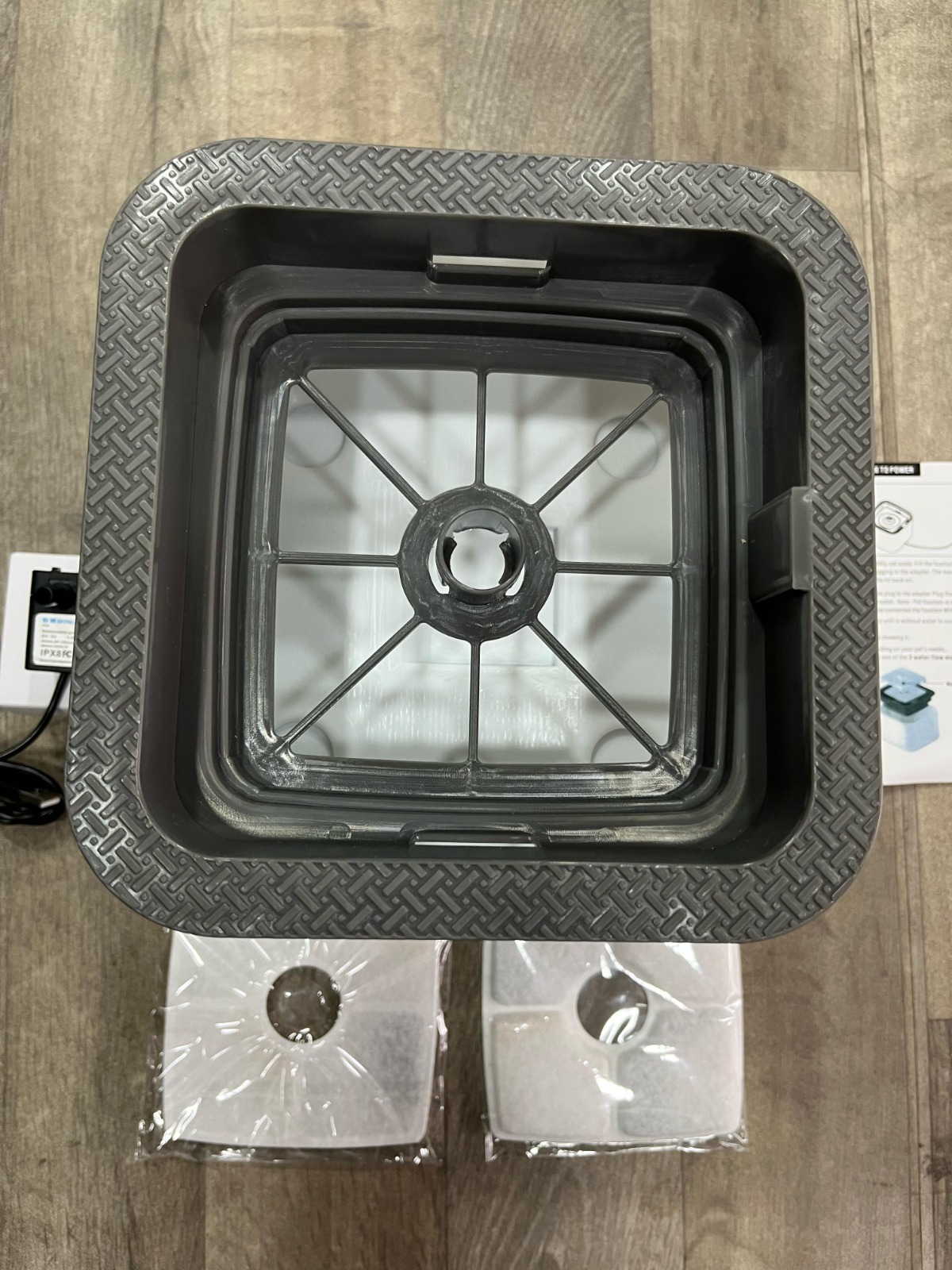 Miniatura 2 de FUENTE DE AGUA PARA GATO